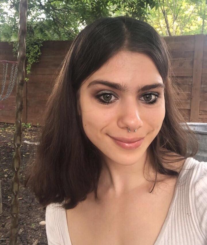 Zoe Tormollen